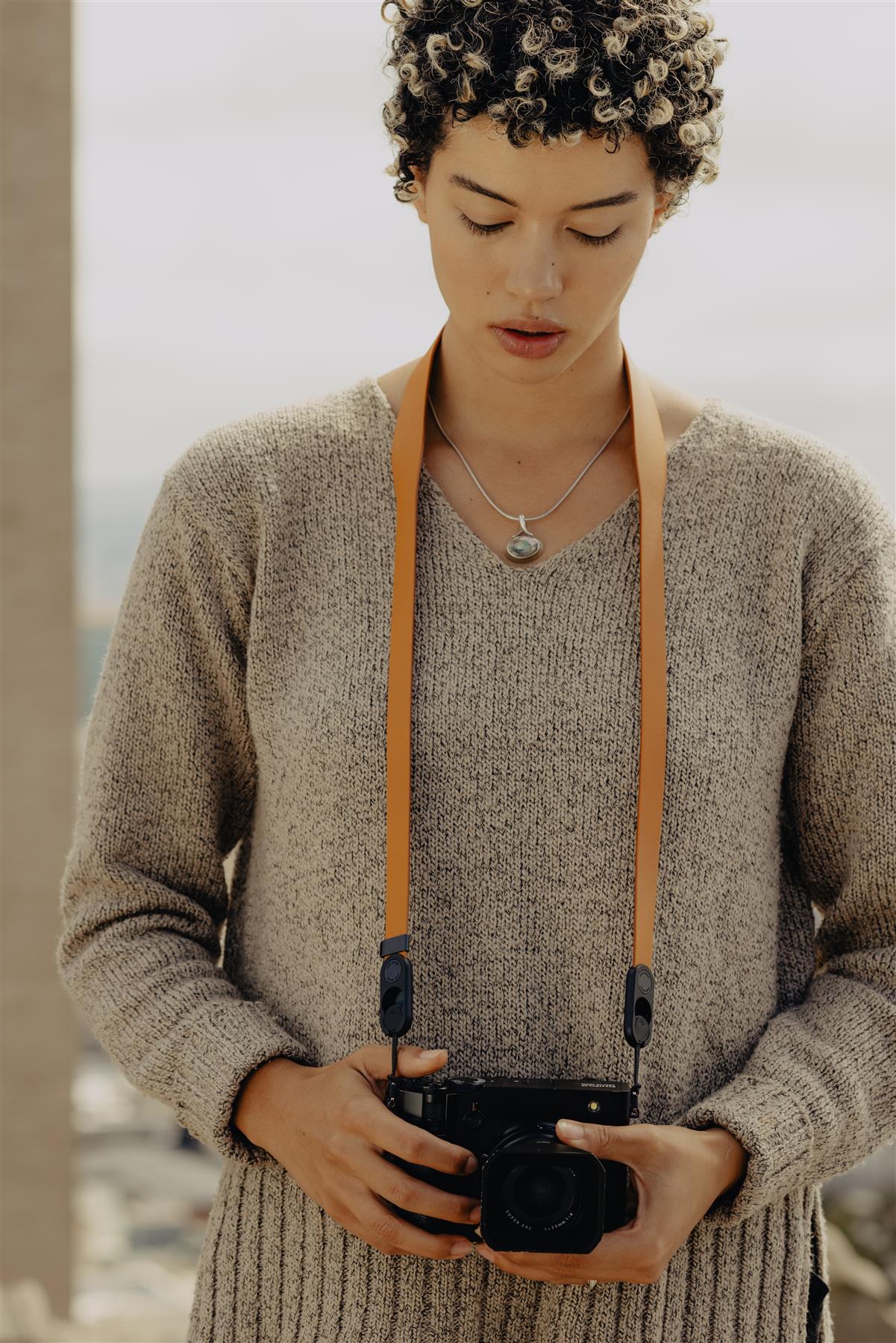 Peak Design Form Leather Camera Strap Neck - Amber