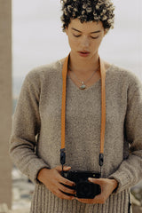 Peak Design Form Leather Camera Strap Neck - Amber
