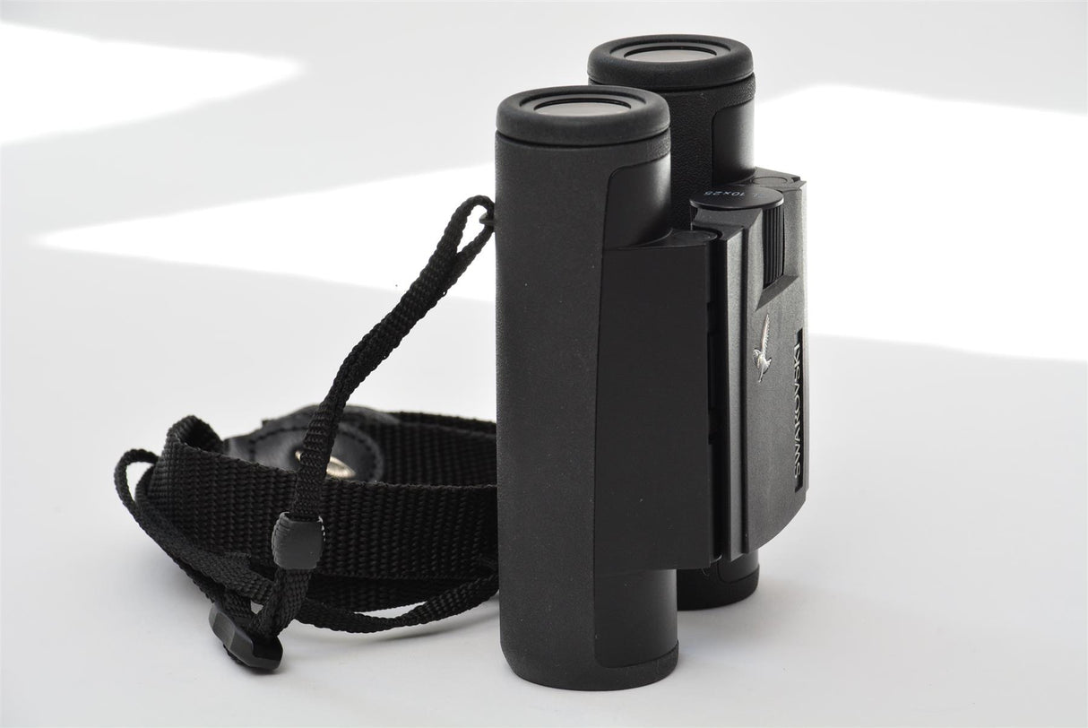 Used Swarovski Optik CL 10x25 B Binoculars