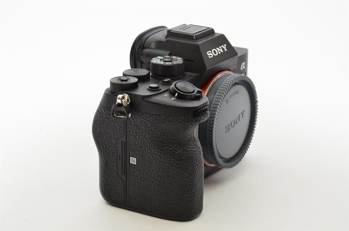 Used Sony A7R IV
