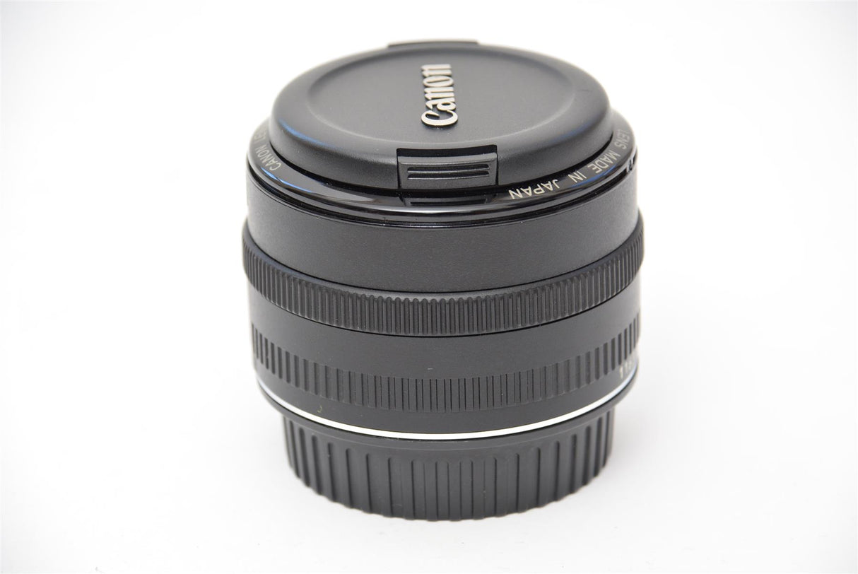 Used Canon EF 28mm f/2.8 Lens