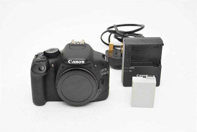 Used Canon EOS 550D DSLR Camera