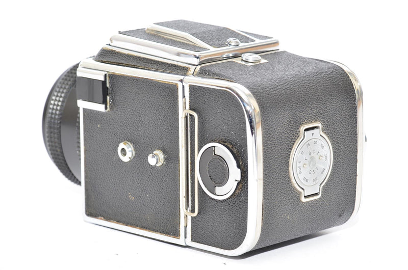 Used Kiev 88 with 80mm f/2.8 Volna 3 and 2x film backs