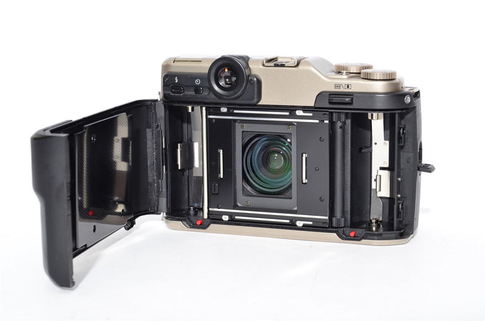 Used Fujifilm GA645Zi Profesional Medium Format Camera