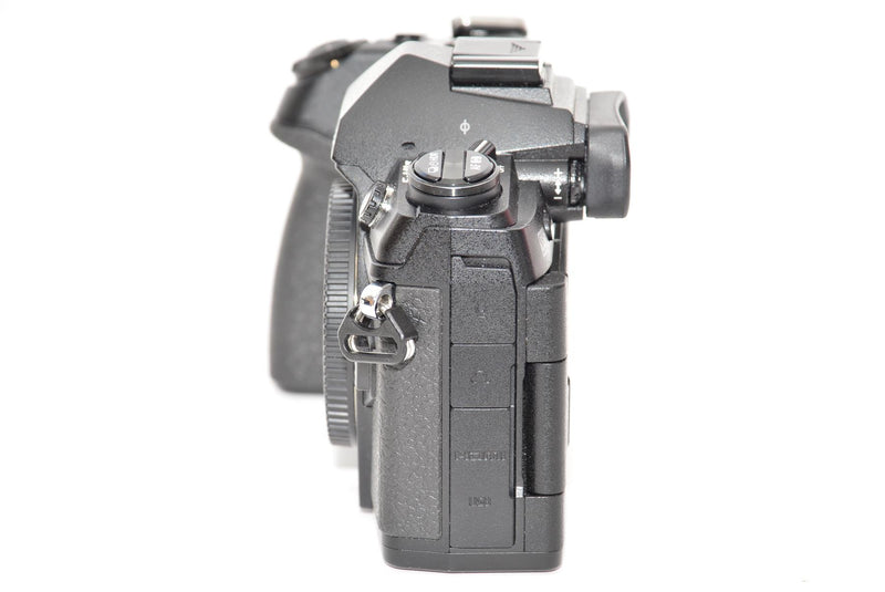 Used Olympus OM-D E-M1 Mark II Mirrorless Camera