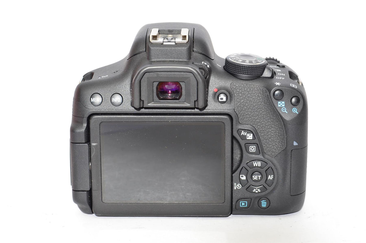 Used Canon EOS 750D