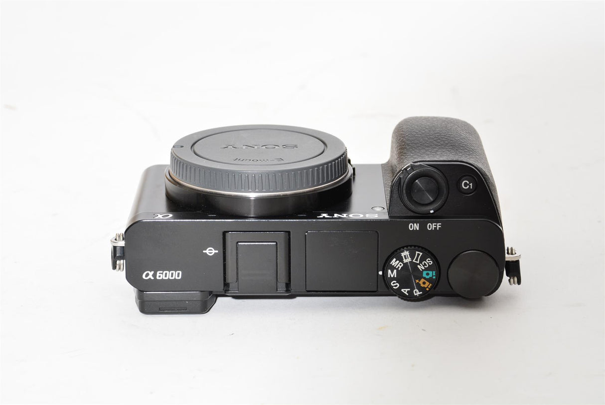 Used Sony A6000 - Black