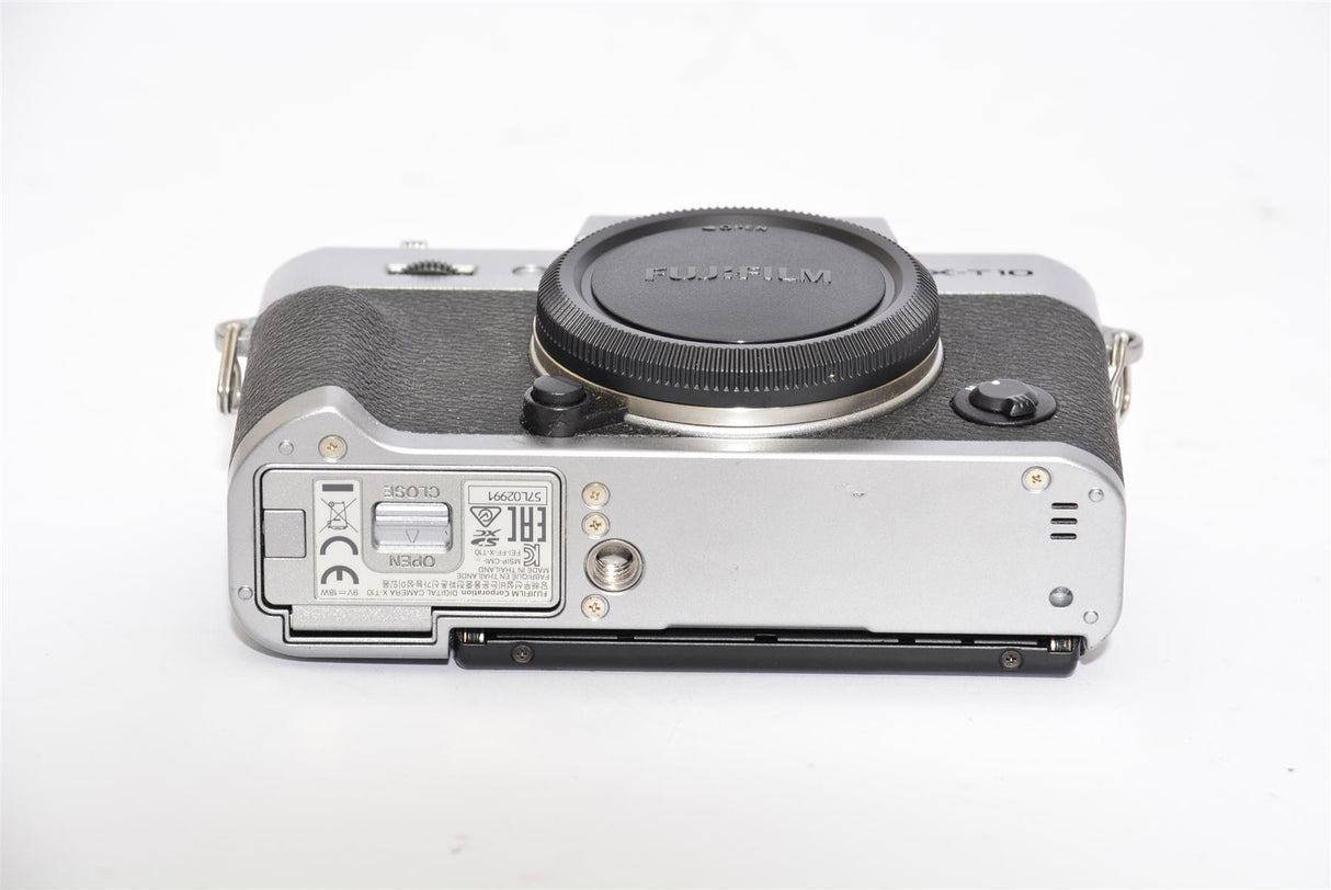 Used Fujifilm X-T10 Silver Argent Body