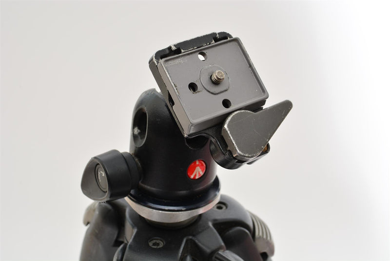 Used Manfrotto Gruppo 055CL Tripod with 496RC2 Head
