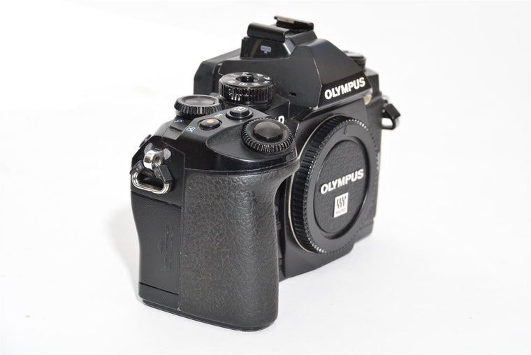 Used Olympus OM-D E-M1 Mirrorless Camera