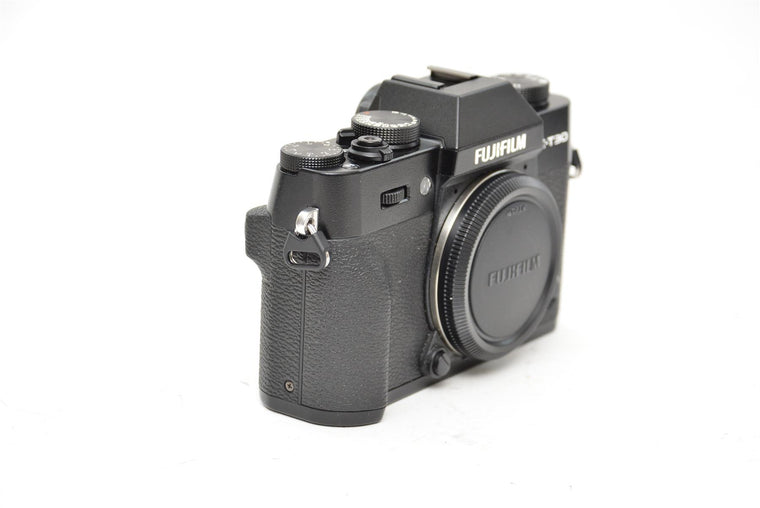 Used Fujifilm X-T30 Mirrorless Camera & 18-55mm XF Lens Black