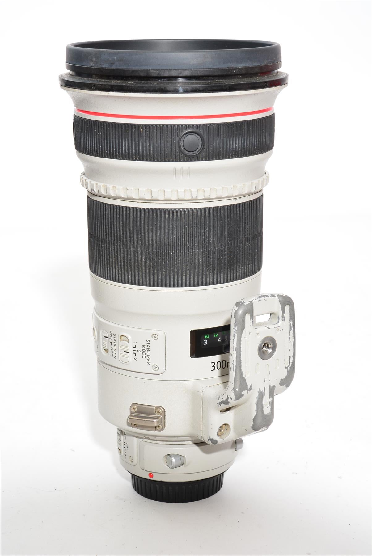 Used Canon EF 300mm f/2.8 L IS II USM Lens