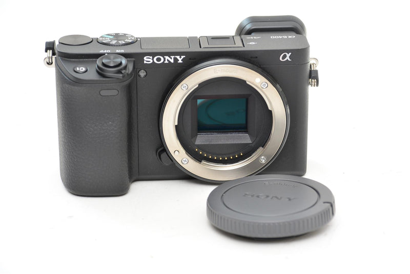 Used Sony A6400 Digital Camera with 18-135mm Lens
