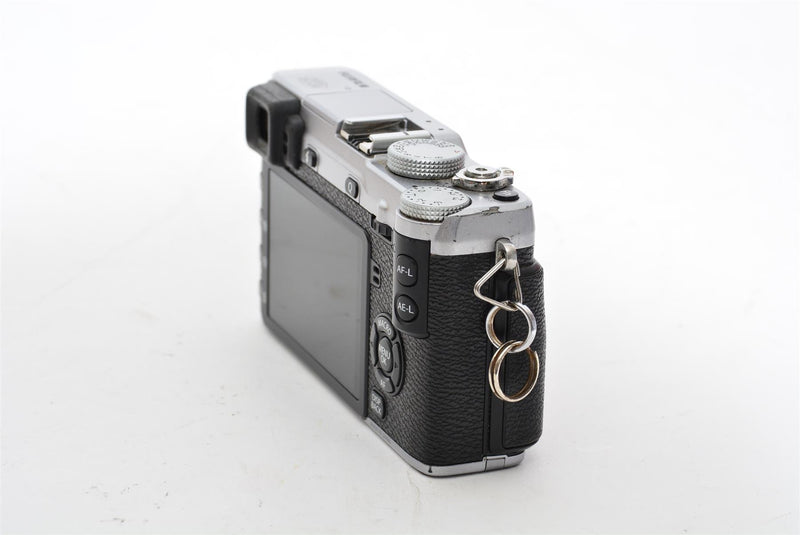 Used Fujifilm X-E2 Mirrorless Digital Camera