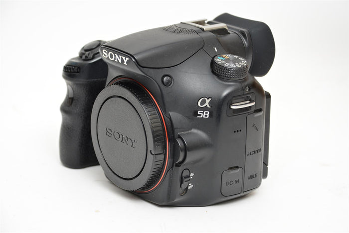 Used Sony A58 with 18-55mm and 75-300mm Macro Lenses