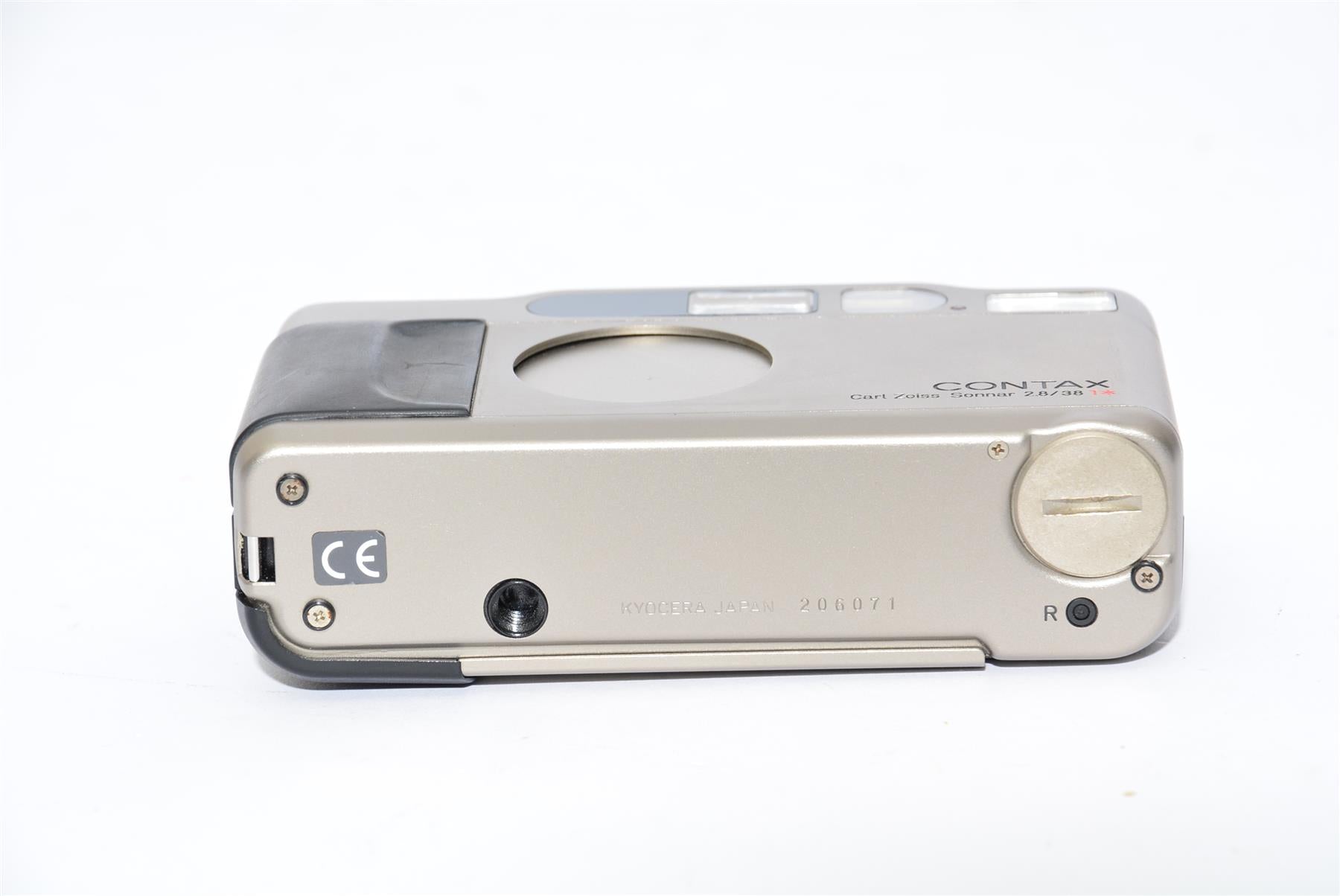 CONTAX T2 シルバー コンパクトカメラ Used Contax T2 Silver Film Camera – Cambrian Photography