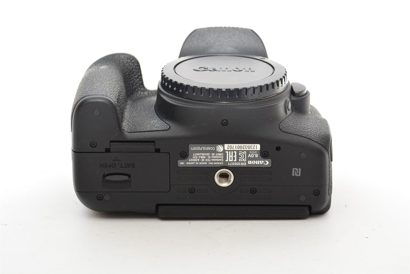 Used Canon EOS 750D DSLR Camera