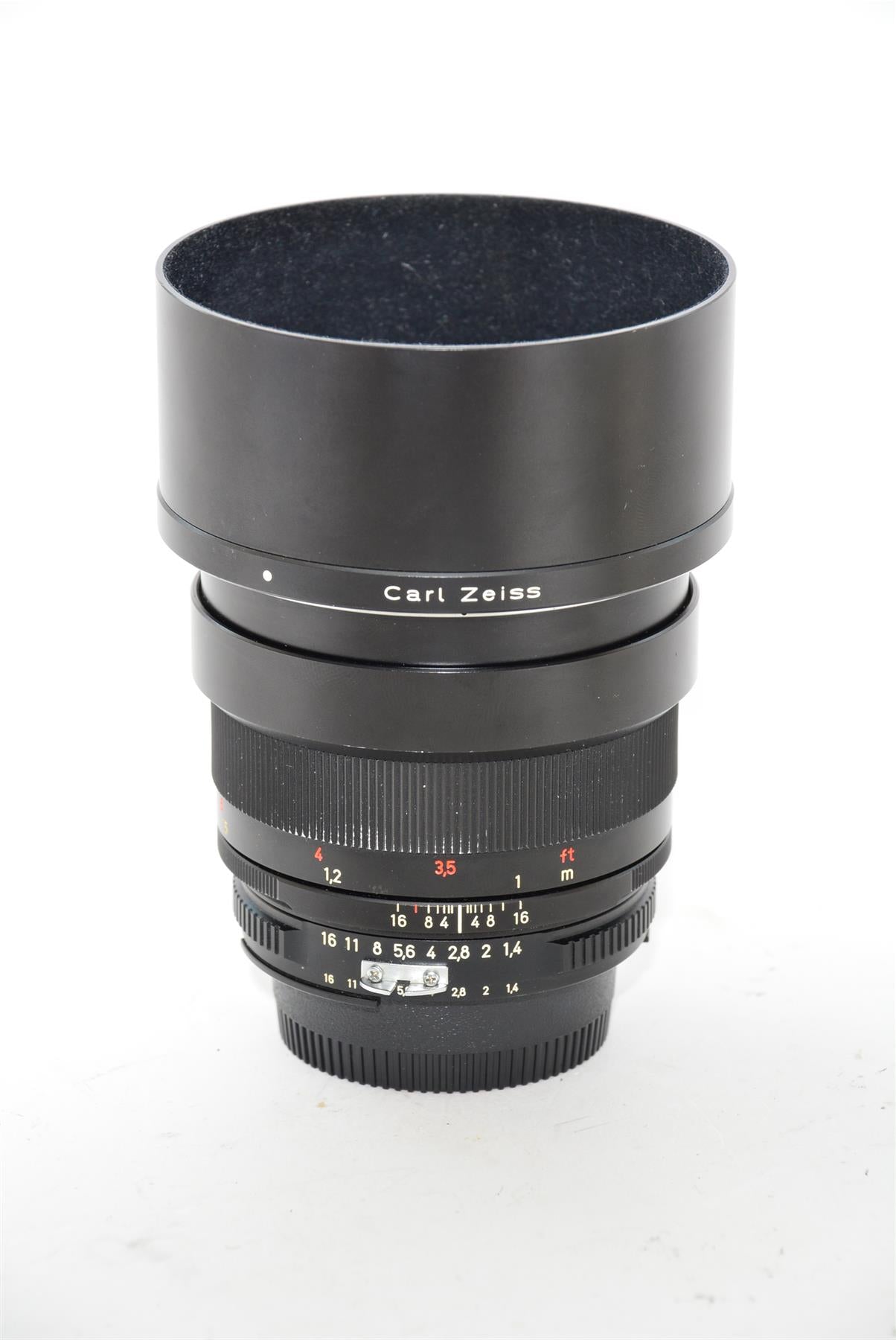 Used Zeiss Planar T* 85mm f/1.4 ZF Lens