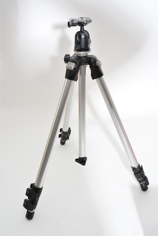 Used Manfrotto Gruppo 055CL Tripod with 496RC2 Head