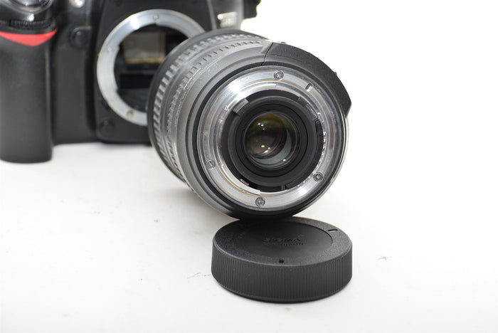 Used Nikon D80 with 18-200mm 3.5-5.6 G ED Beginner Package