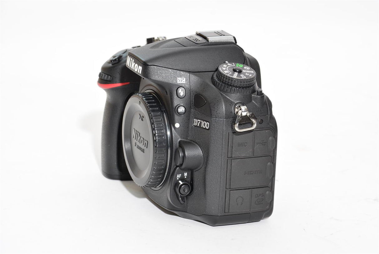 Used Nikon D7100 Body