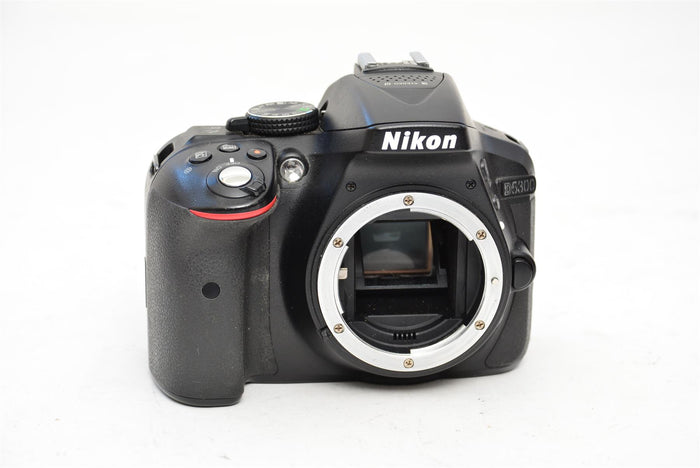 Used Nikon D5300 Body with 18-55 Lens