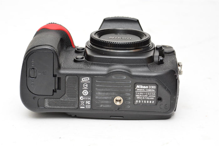 Used Nikon D300 DSLR Camera