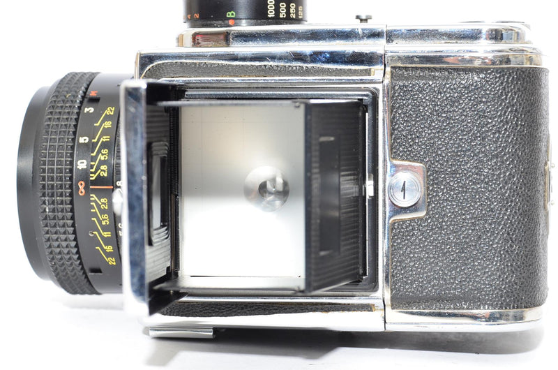 Used Kiev 88 with 80mm f/2.8 Volna 3 and 2x film backs