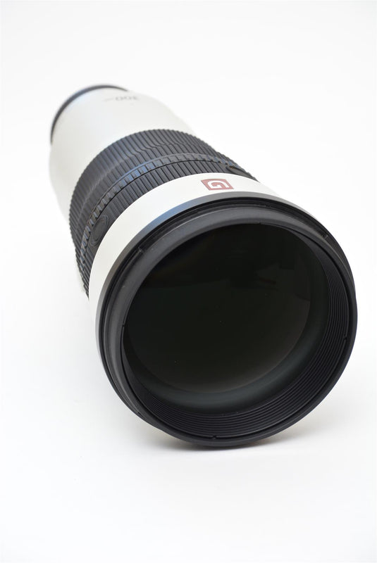 Used Sony FE 300mm F2.8 GM OSS Lens