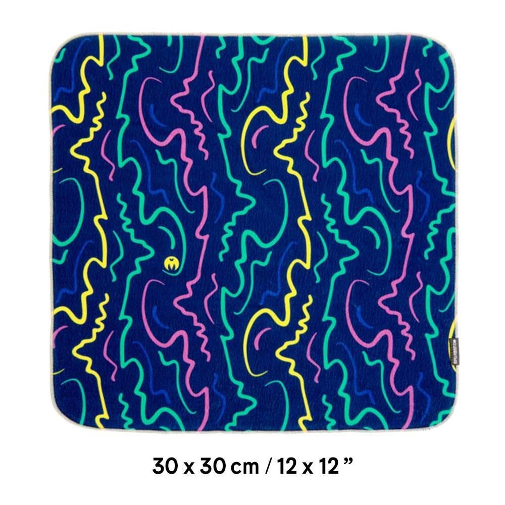 3 Legged Thing Wrapz Small Protective Wrap -
Bus Seat