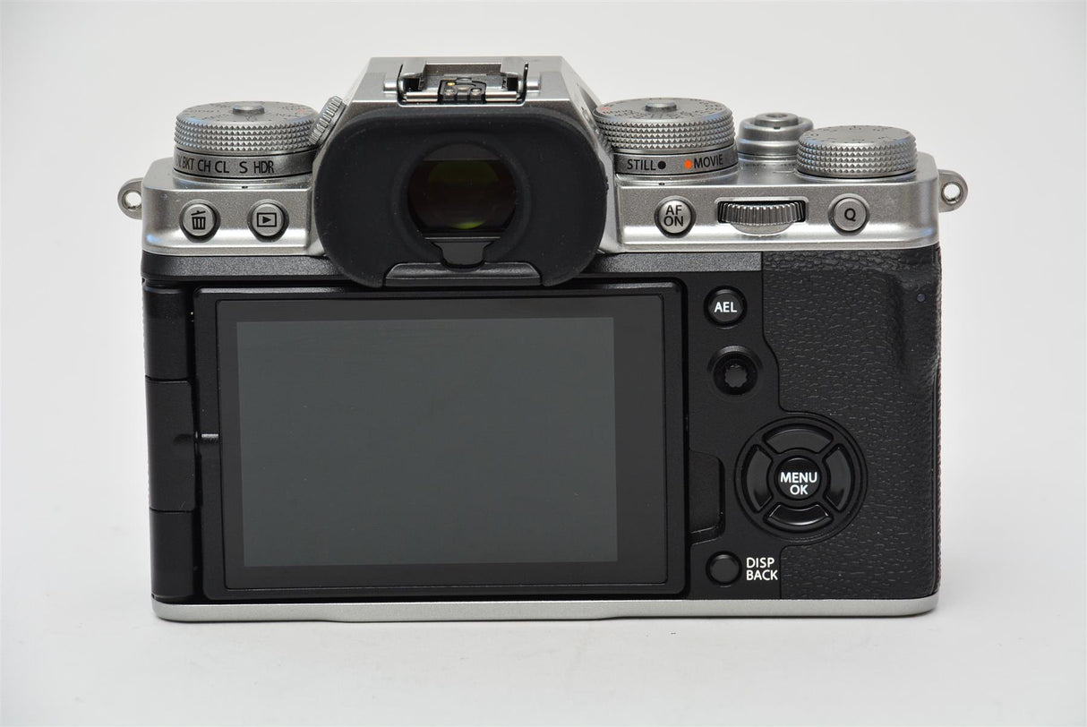 Used Fujifilm X-T4 Camera Body - Silver