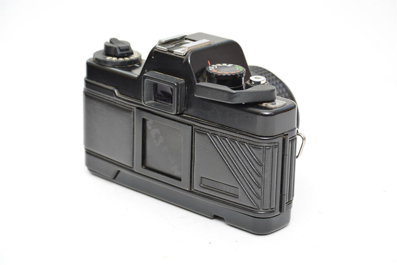 Used Praktica BMS with 50mm Prakticar f/1.8 Lens