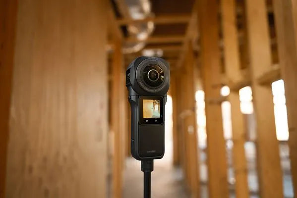 Insta360 ONE RS 1-Inch 360 Edition Action Camera with Dual Leica 1-inch Sensors