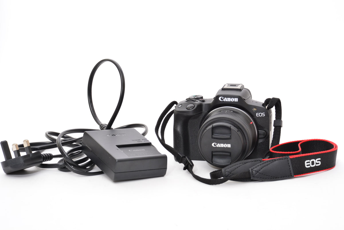 Used Canon EOS R50 Body with 18-45mm Lens