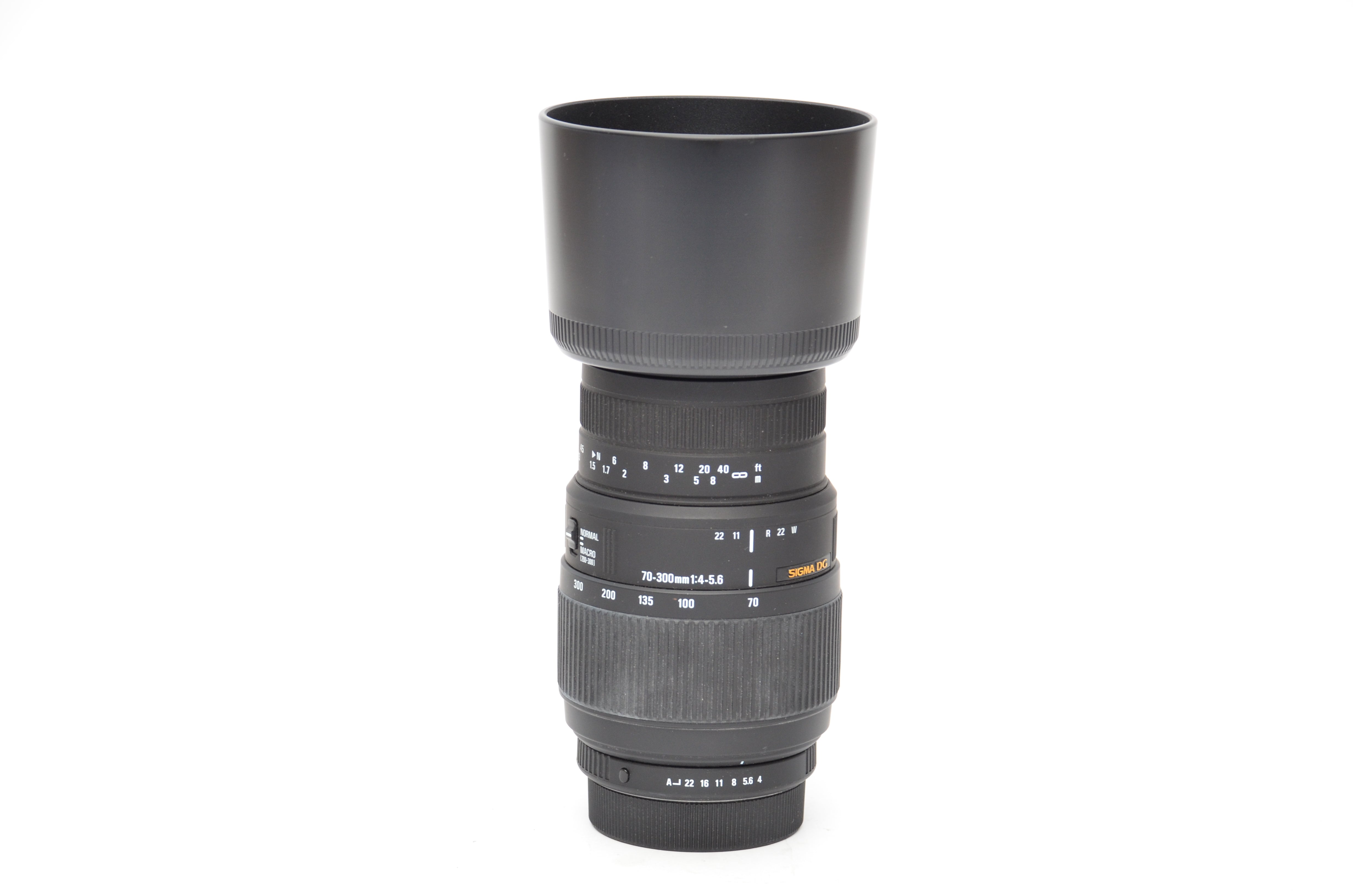 Used Sigma 70-300mm f/4-5.6 DG Pentax Fit Lens