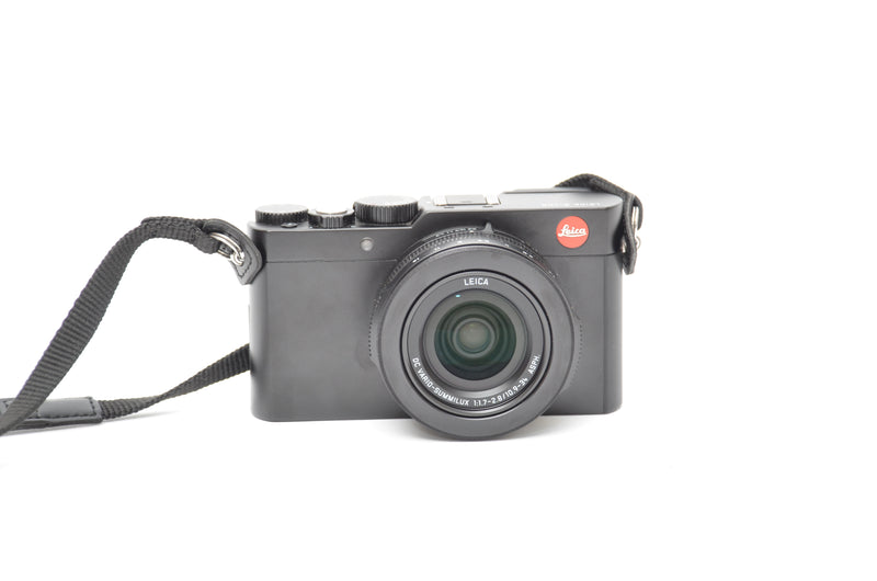 Used Leica D-Lux compact camera