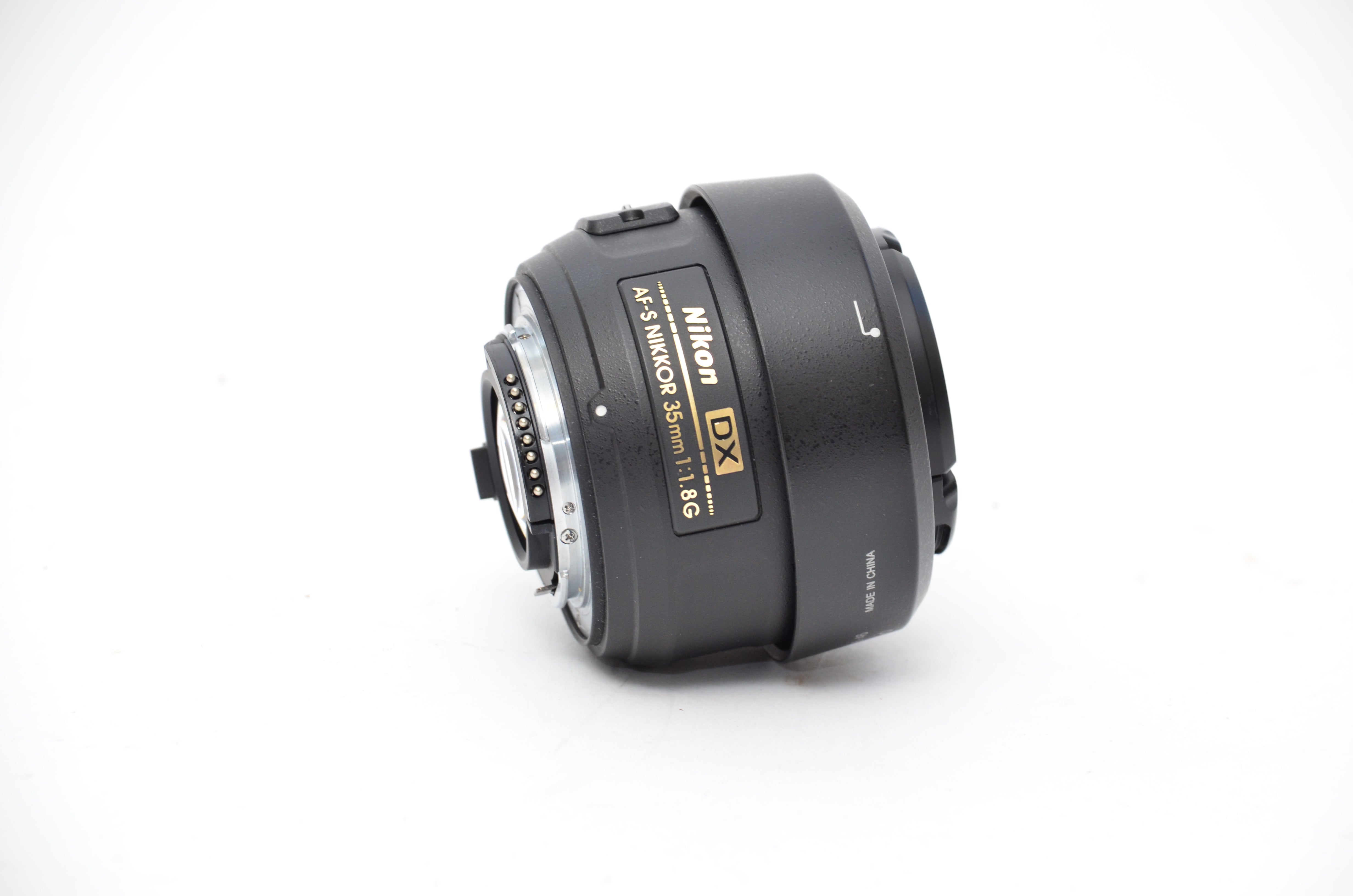 nikon 35mm 1.8 dx used