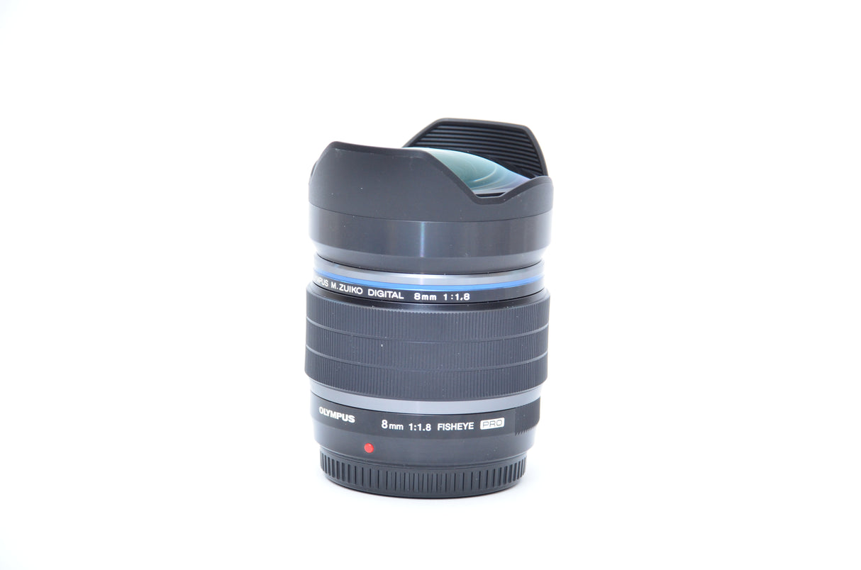 Used Olympus M.Zuiko ED 8mm f/1.8 fisheye Pro lens