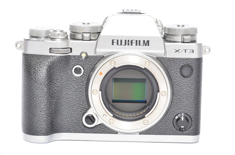 Used Fujifilm X-T3 Digital Mirrorless Camera - Silver