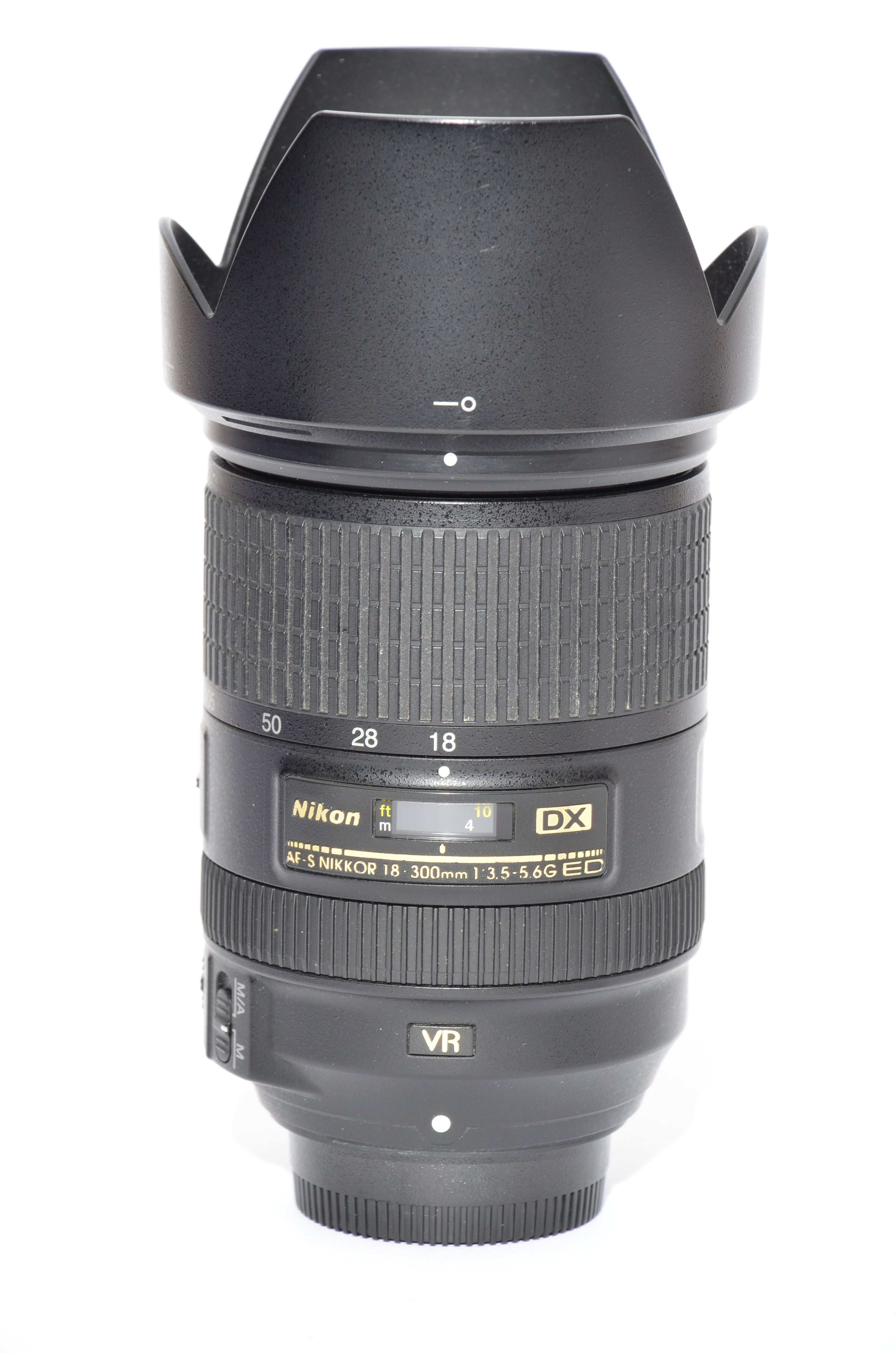 Used Nikon Nikkor 18-300mm f/3.5-5.6 G ED VR Lens