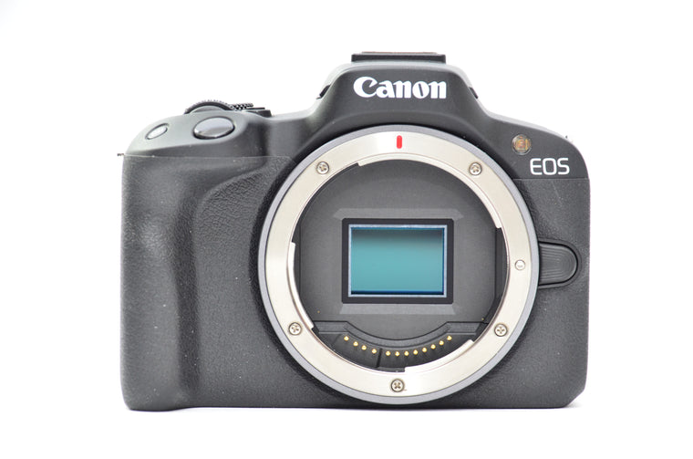 Used Canon R50 RF-S 18-45mm F4.5-6.3 IS STM KIT