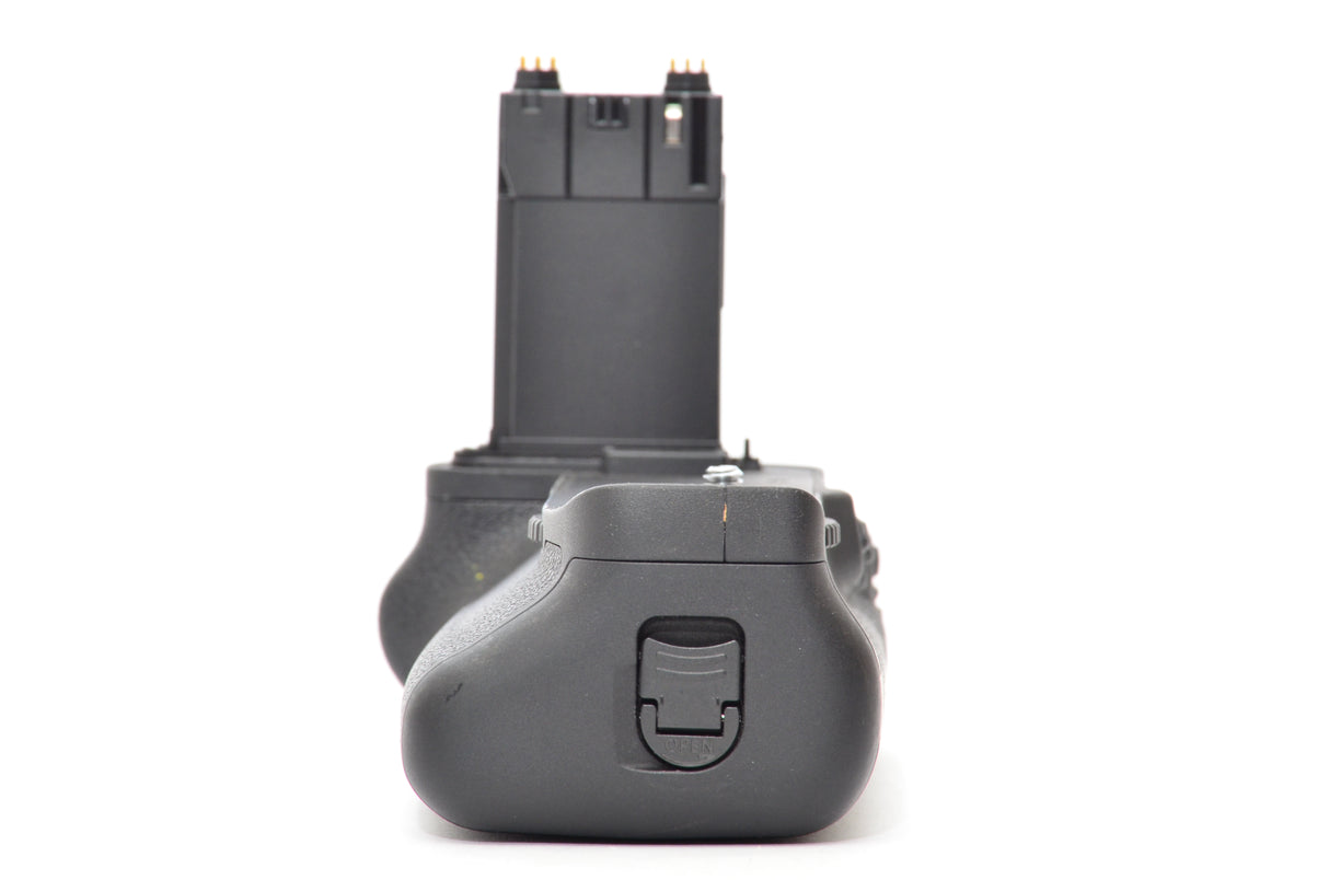 Used Canon BG-E20 Battery Grip