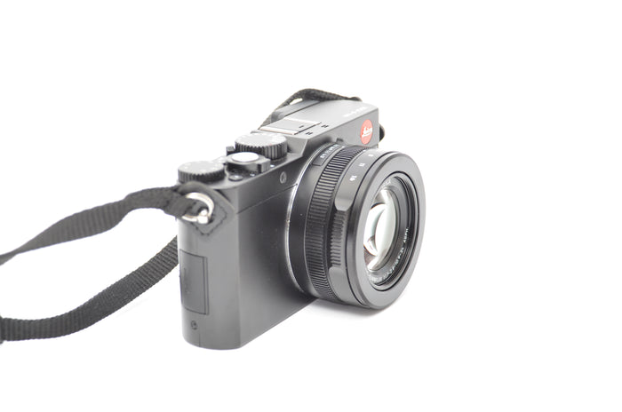 Used Leica D-Lux compact camera