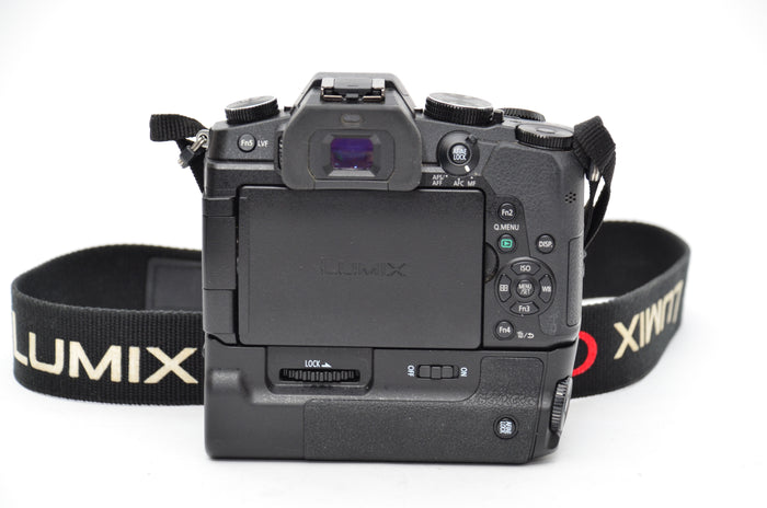 Used Panasonic Lumix G80 Mirrorless Camera Body + Grip