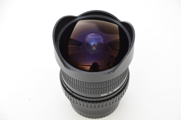 Used Samyang 8mm f/3.5 Fish-Eye CS Lens For Samsung **MANUAL FOCUS ONLY**