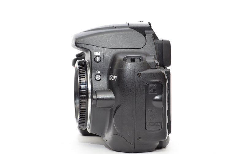 Used Nikon D5000