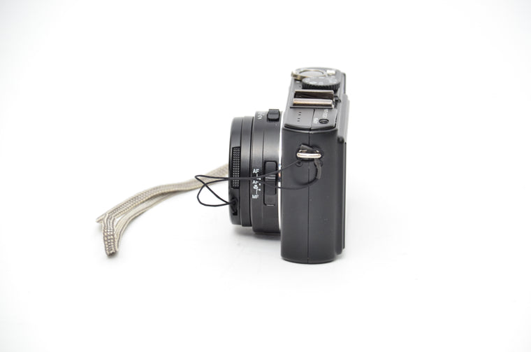 Used Leica D-LUX 4 Camera