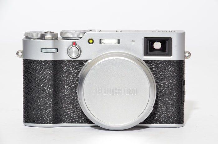 Used Fujifilm X100V Silver Argent