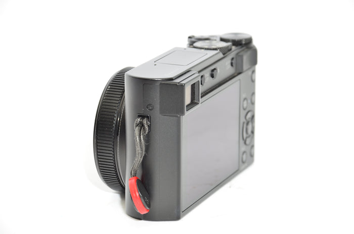 Used Panasonic TZ200 + Peak Design Strap