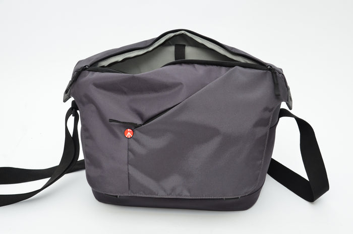 Used Manfrotto MB NX-M-IGY Grey Messenger Camera Bag